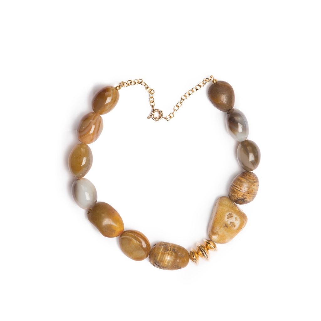 Dalasini Canton Vintage Agate and Hammered Gold Bead Necklace Top