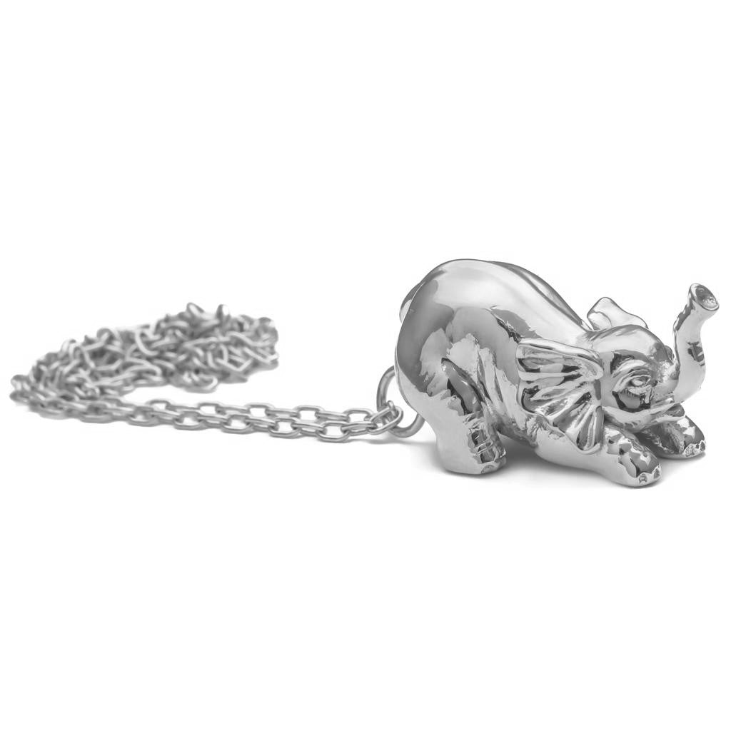 Dalasini Selous Sterling Silver Elephant Pendant Necklace Side