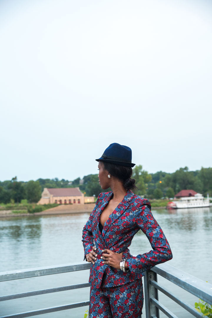 My Style: Pants and Flowers