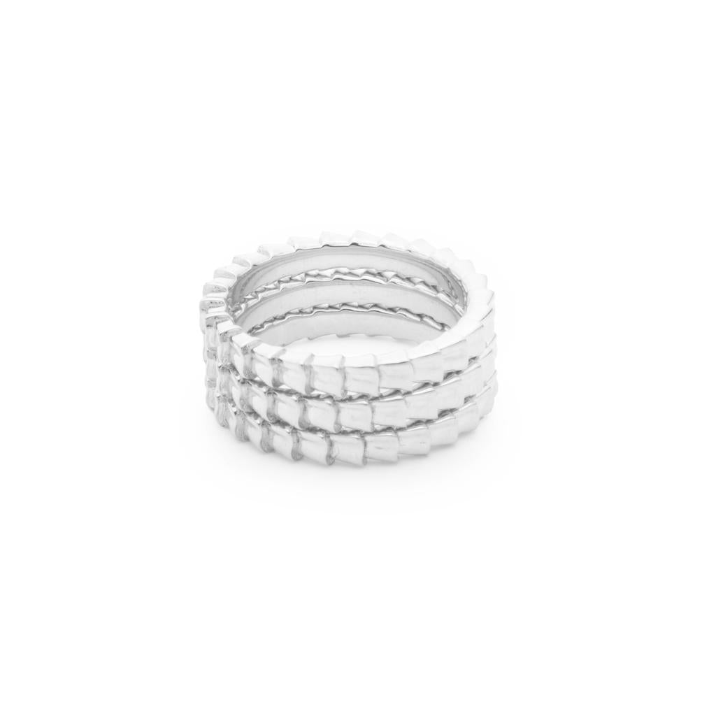 Dalasini Isiro Sterling Silver Vertebrae 3MM Ring Stack